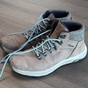 Merrell Women's Ontario Mid Waterproof Hiking Boot